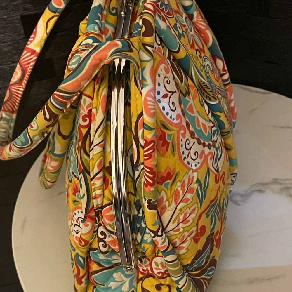 VERA BRADLEY PROVENCAL Eloise Kisslock Purse 9.5 x 12 x 4.5 Preloved - Picture 11 of 16